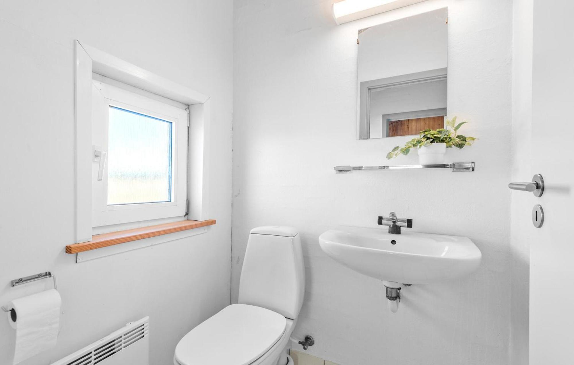 Lovely Home In Blavand With Sauna Ngoại thất bức ảnh