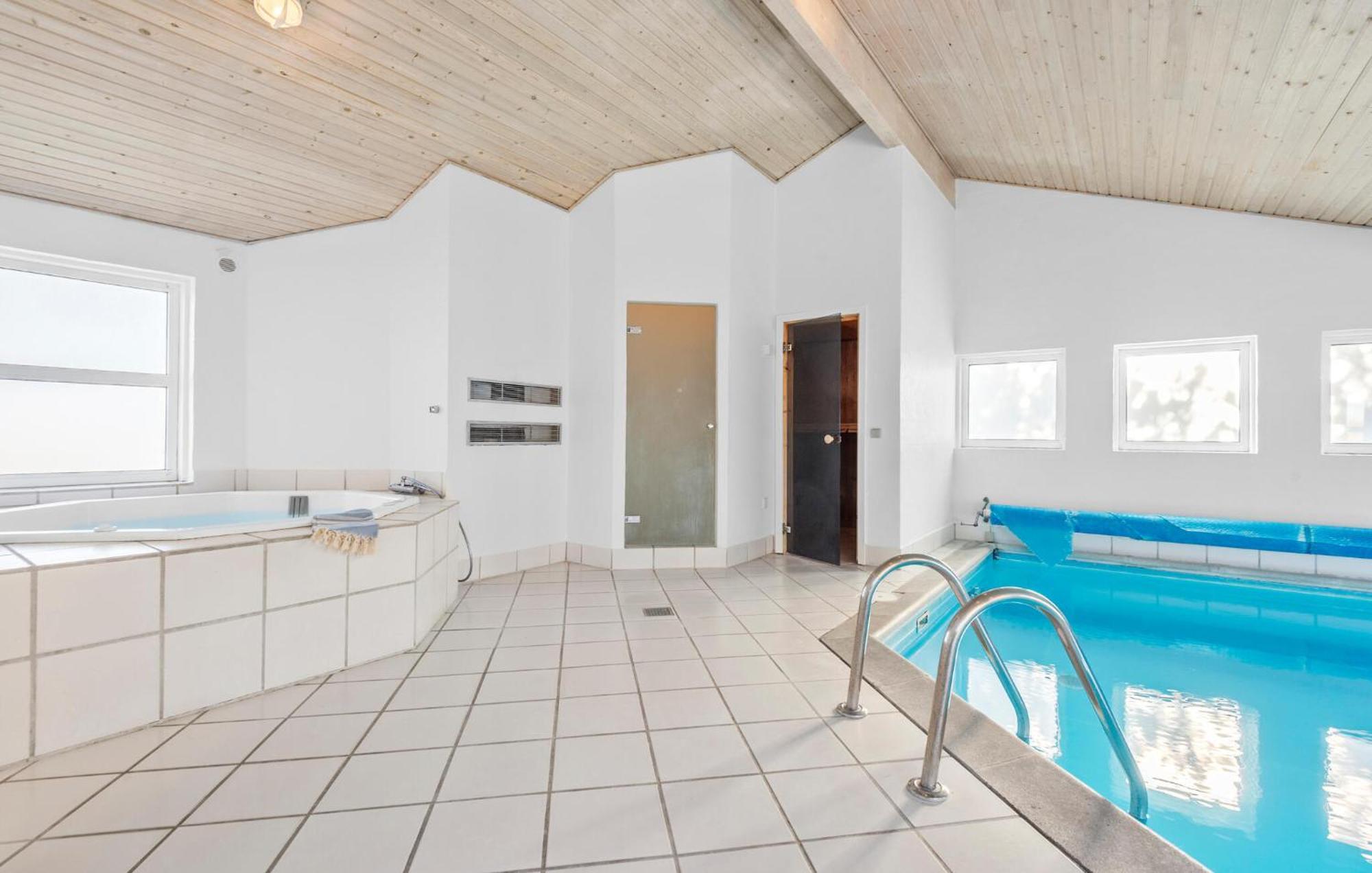 Lovely Home In Blavand With Sauna Ngoại thất bức ảnh